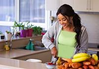 7 غذای سالم که از پرخوری جلوگیری می کنند 